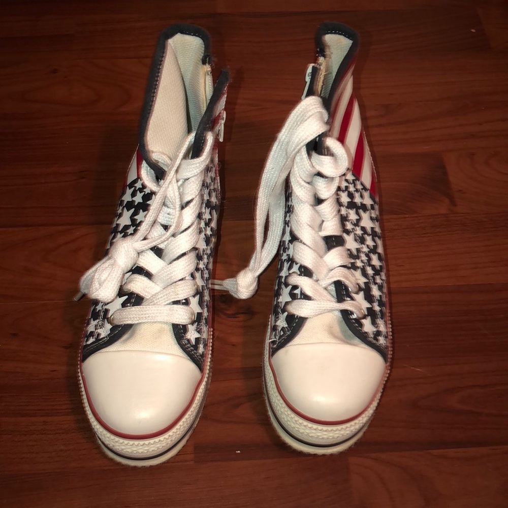 American flag converse like shoes